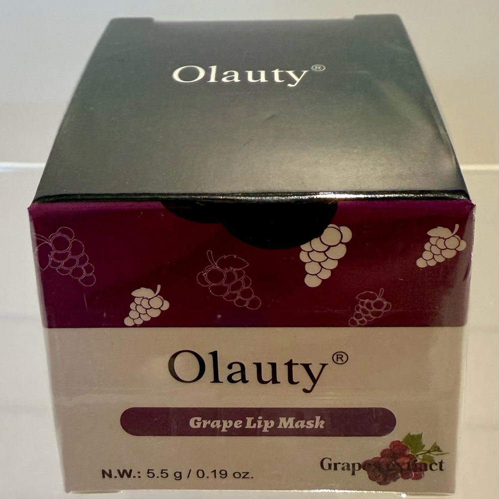 Olauty Grape Lip Mask use day and night. Honeypot. Lip scrubber included.